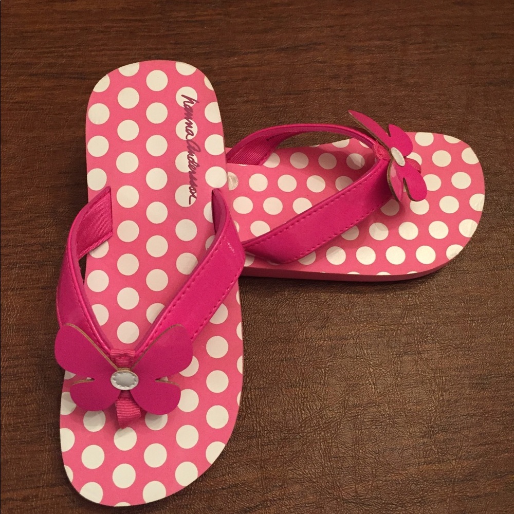 Hanna Anderson flip flops